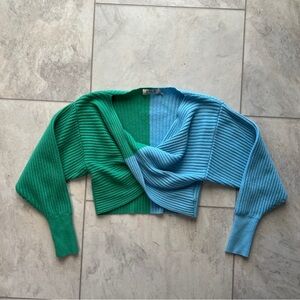 AMUR Cruz Twist Sweater